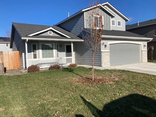 Photo - Meridian-Great location 4 bedroom 2.5  bath home available