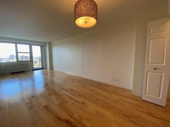 Photo - 151 Tremont St Unit 18k