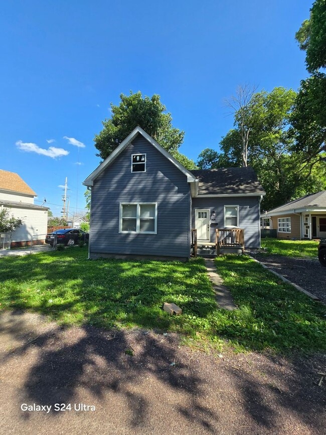 Photo - Charming 3 Bedroom Home in Belleville!