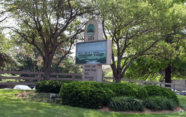 Alquiler - Woodlake Village Apartments