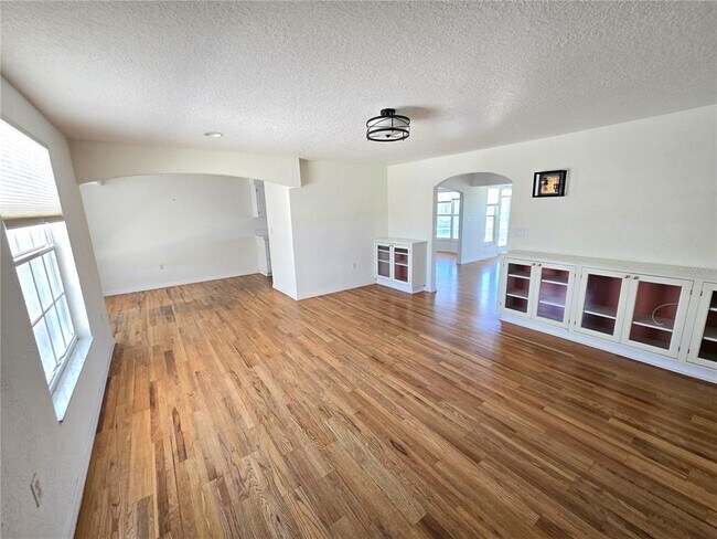 Photo - 3616 Royal Palm Dr