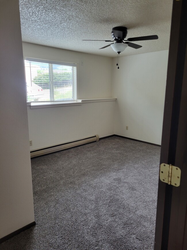 Photo - 2224 W Foothills Dr Unidad Foothills Drive