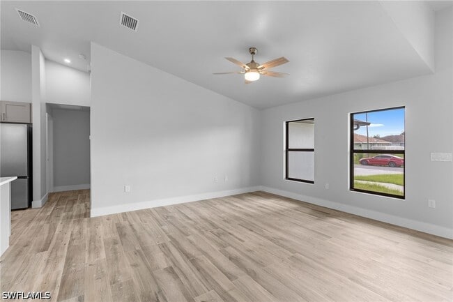 Photo - 6151 Hershey Ave