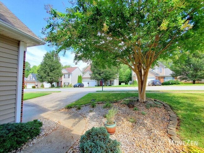 Photo - 21 War Admiral Way