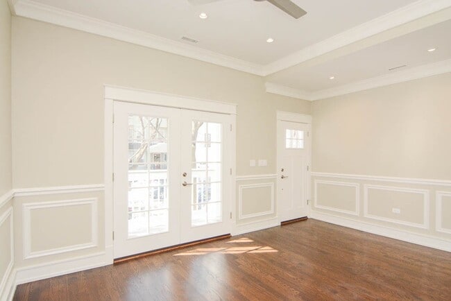 Photo - 3451 N Hoyne Ave Unidad 1