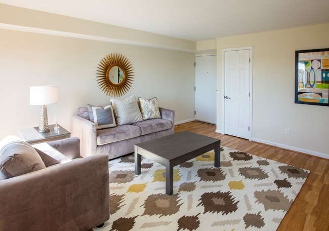 Living Room with Hardwood Floor - Longview Terrace Apartments