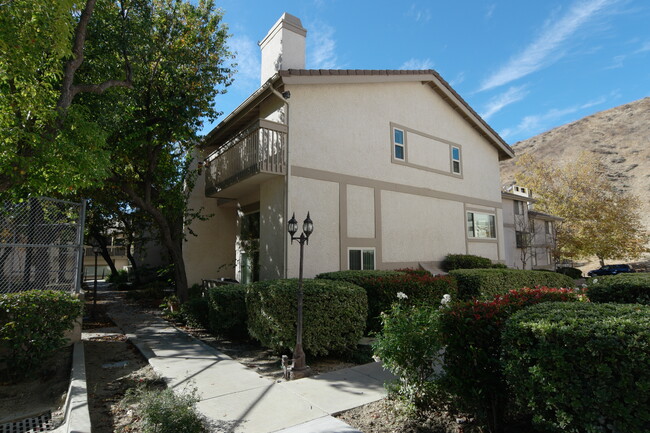 Photo - 26118 Alizia Canyon Dr Townhome