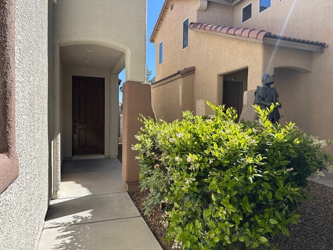 Photo - 4 BED 3 BATH HOME W/BONUS ROOM IN GATED COMMUNITY