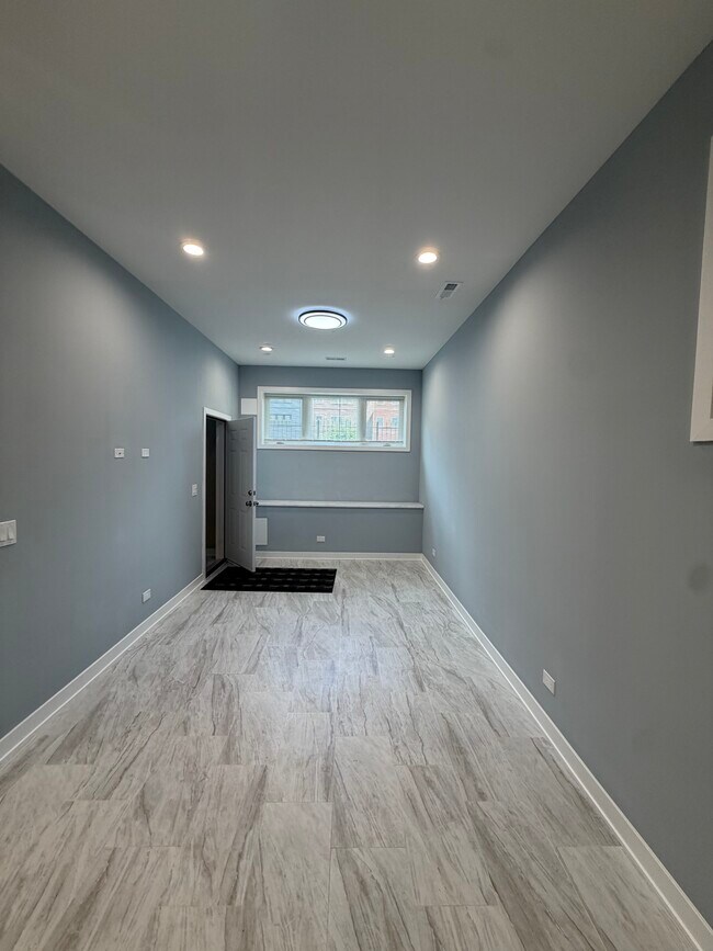 Photo - 3031 W Washington Blvd Unit G