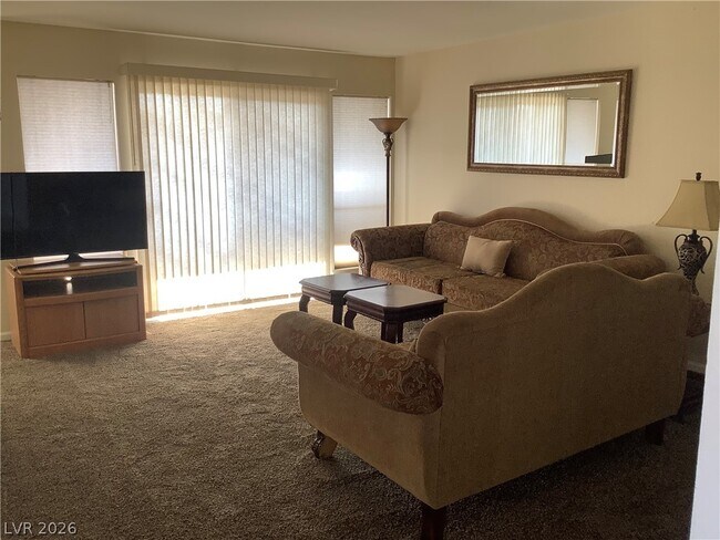 Photo - 682 Oakmont Ave Unit 1502