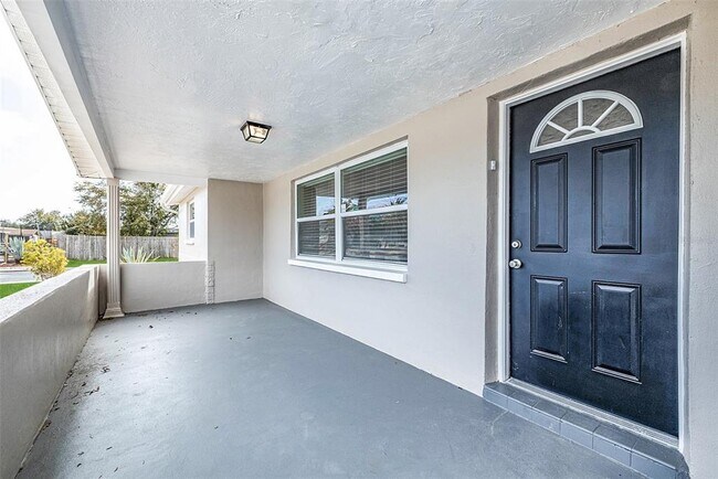 Photo - 11715 Enterprise Dr