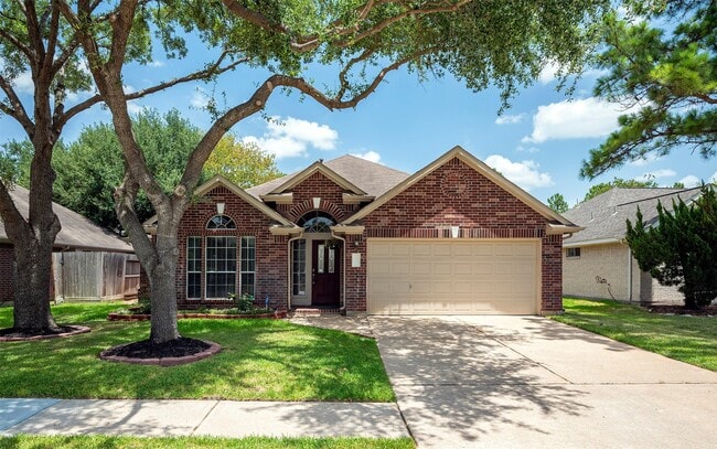 Building Photo - 18310 Cobblestone Dr