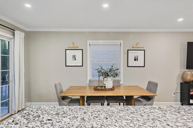 Photo - 112 Magnolia Cir