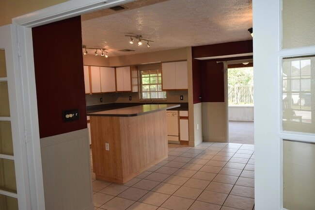 Photo - 1450 Creel Rd NE