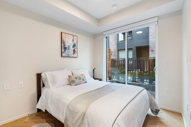 Photo - 745 W 49th Ave Unit ID1224415P