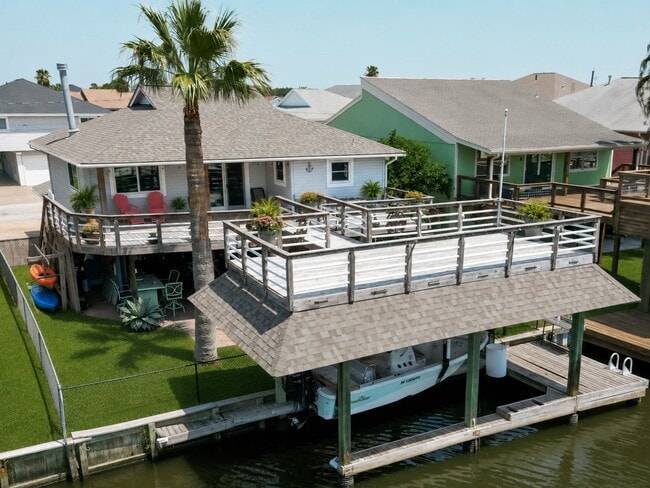 Building Photo - 674 Warsaw Dr