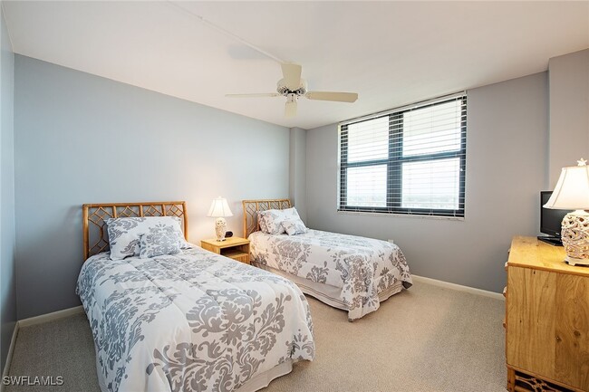 Photo - 260 Seaview Ct Unidad 1505