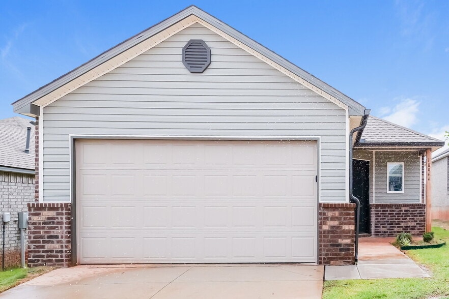 10044 Blackjack Rd