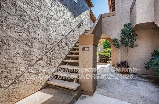 Photo - 930 Via Mil Cumbres Via