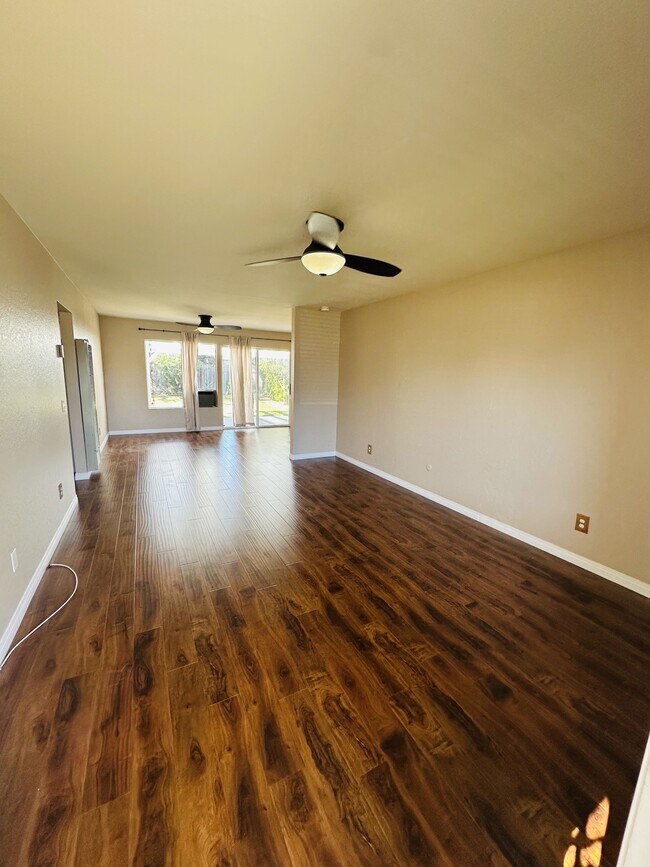 Photo - 10940 Decatur Rd