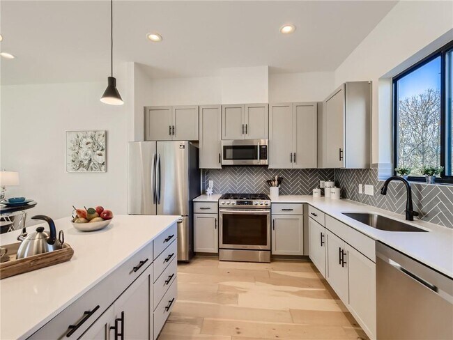 Photo - 3700 Clawson Rd Unidad 406