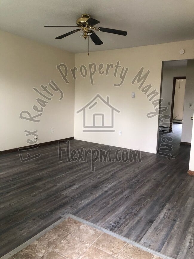 AI2106 - AI2106 Apartment Unit B