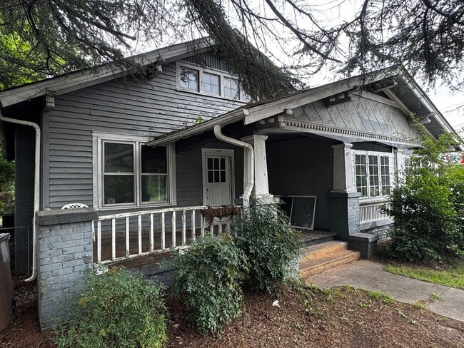 Building Photo - 1004 Fallston Rd