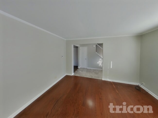 Photo - 155 Ramblewood Ln