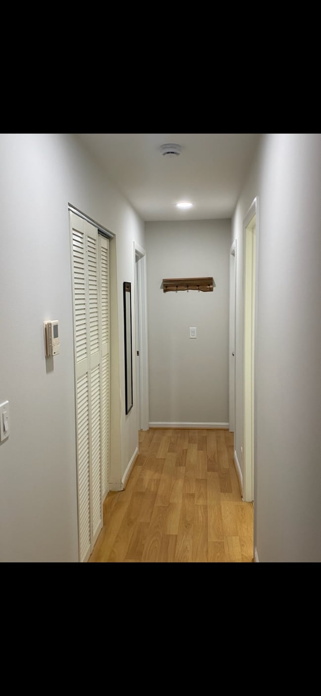 Photo - 6876 W Touhy Ave