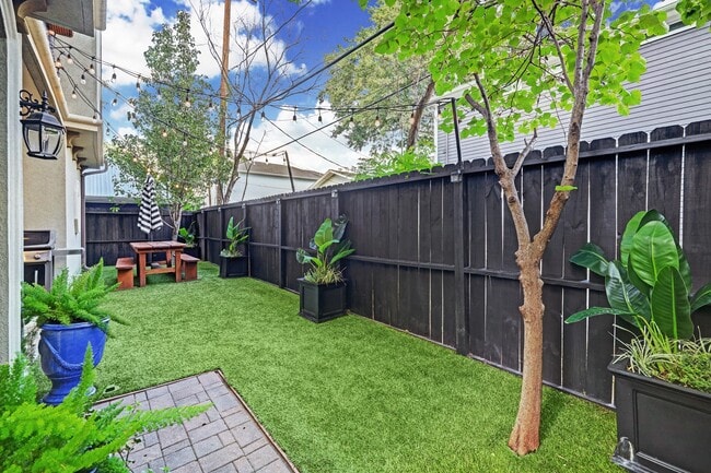 Photo - 514 Cortlandt St