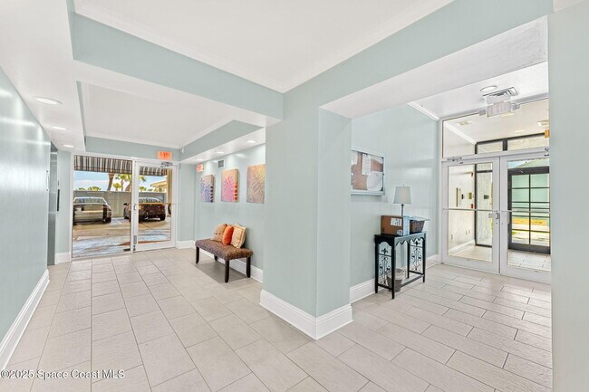 Photo - 410 Hayes Ave Unit 203