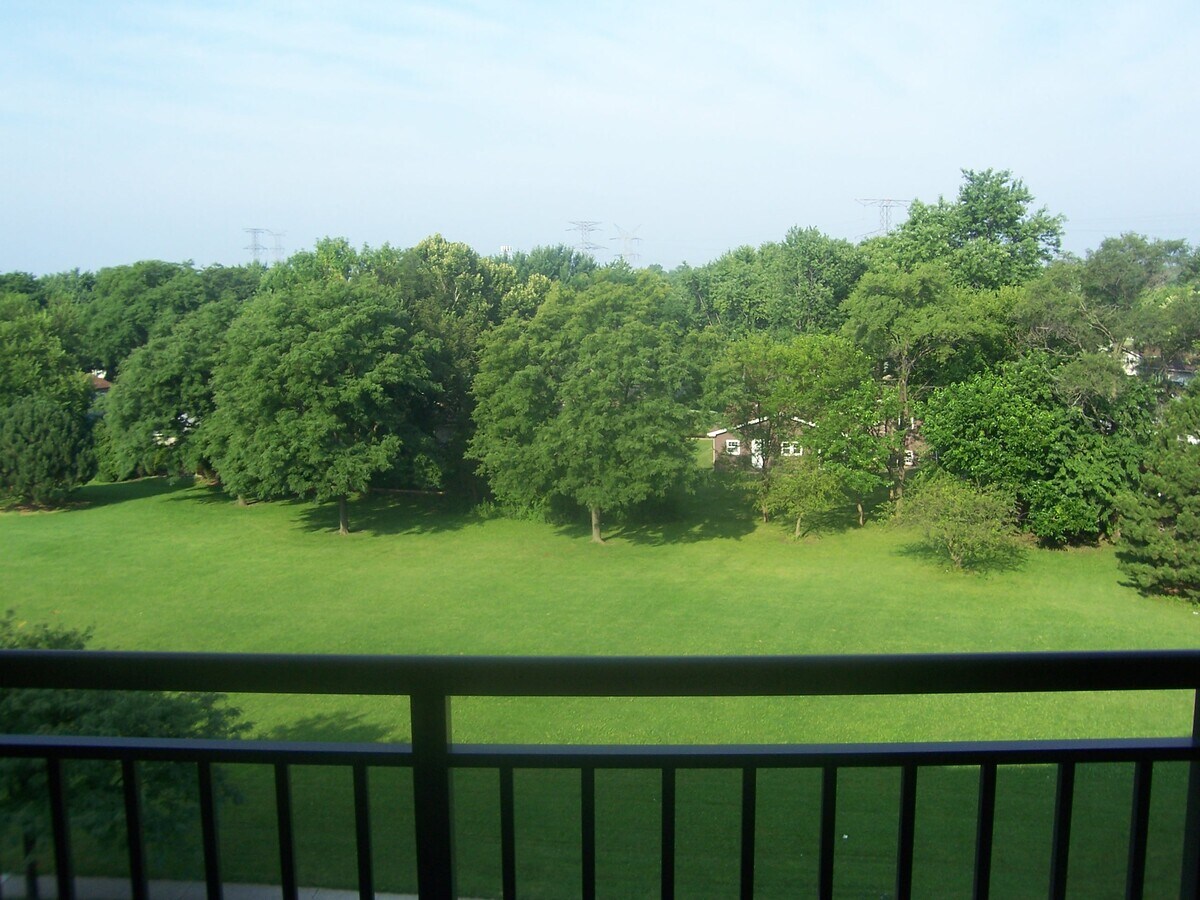 Photo - 615 Perrie Dr Unit 506