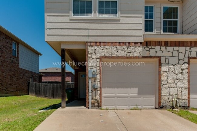 Photo - 706 Parkplace Ridge