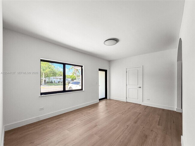 Photo - 55 NW 125th St
