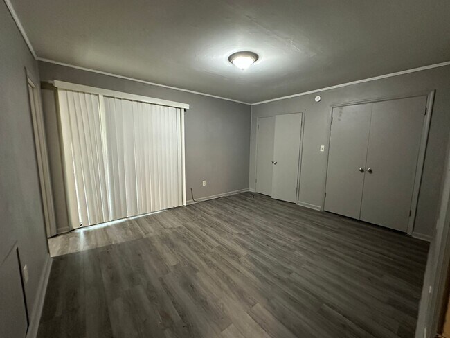Photo - 134 Tyrone Blvd