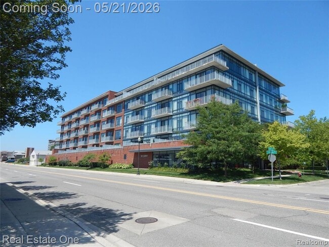 Building Photo - 101 Curry Ave Unit 306