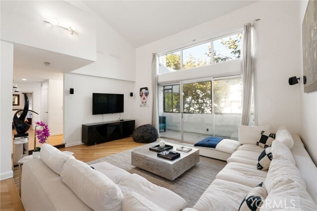 Photo - 1447 Kings Rd