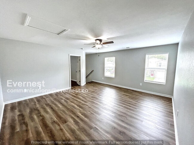 Photo - 234 Dormont Dr NE