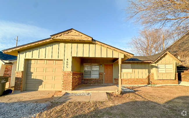 Building Photo - 4605 NW Ozmun Ave Rental