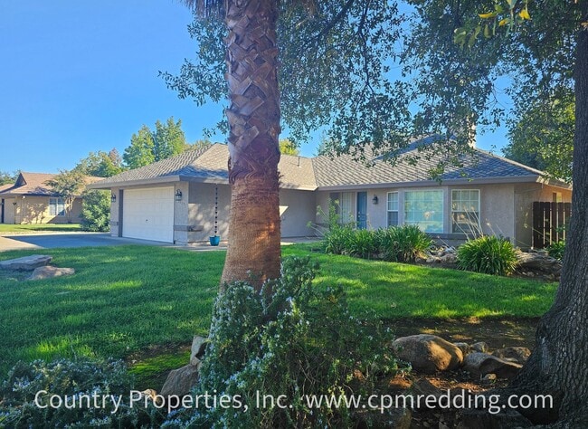 Photo - Spacious Home in Saratoga Estates with Lan...