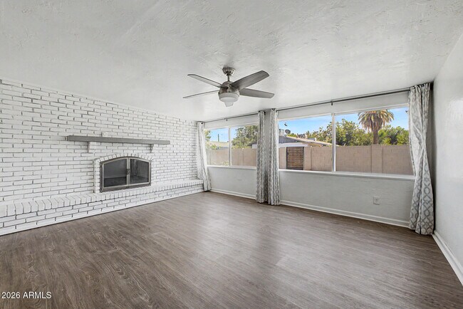 Photo - 1711 W Montecito Ave