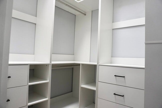 Photo - 14341 Fredricksburg Dr