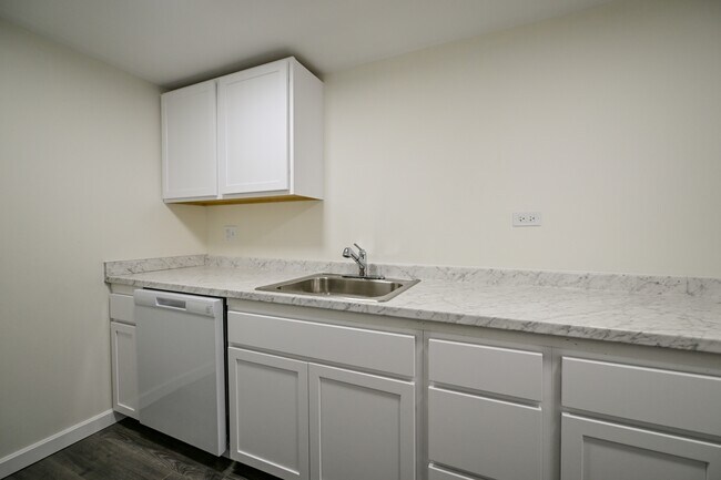 Photo - 42828 Gibson Rd