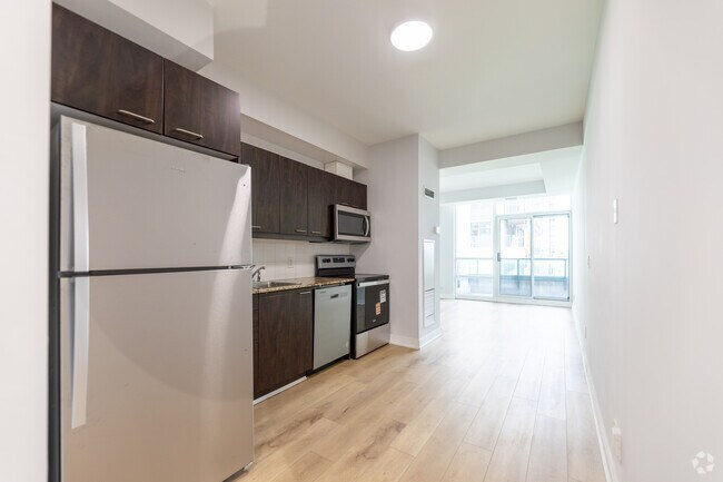 BACHELOR - 427SF - Kitchen