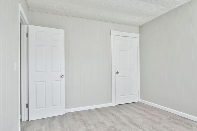 Photo - RENTALS AVAILABLE IN NILES