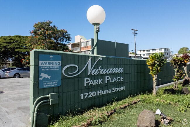 Nuuanu Park Place