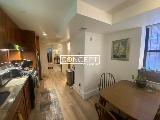 Photo - 64 Louis Prang St Unidad 1