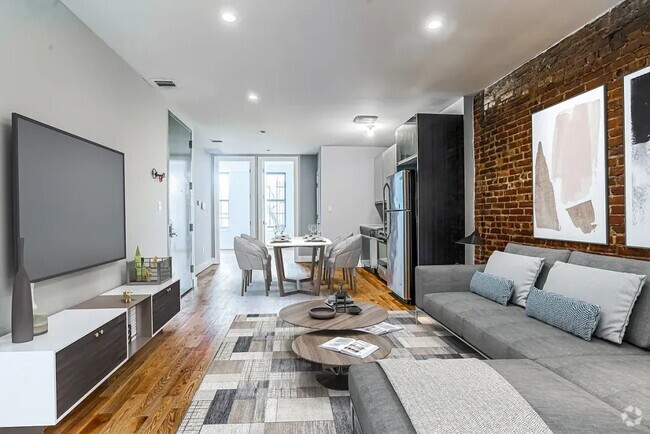 Building Photo - Furnished room/NOT APARTMENT Unit #4