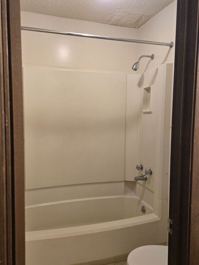Photo - Spacious 1 Bedroom, 1.5 Bath Townhouse – M... Unit 297H