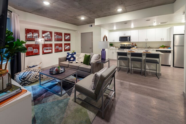 Tucson rent bedroom space - The Parker